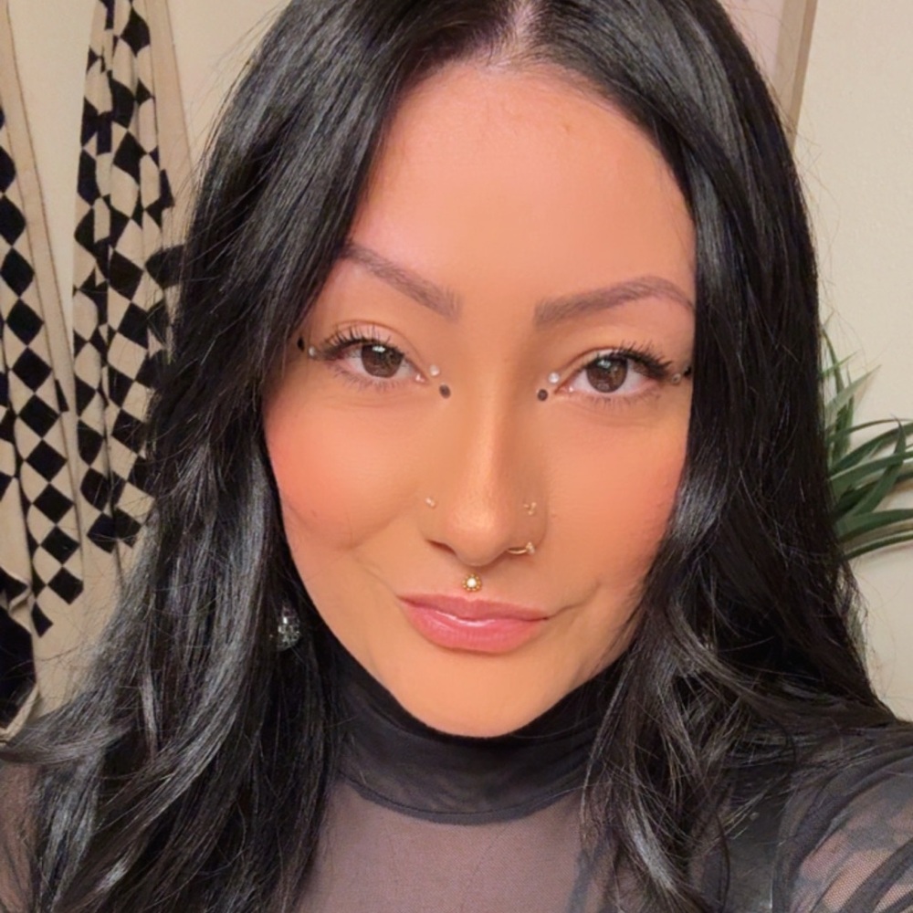 Meet your Posher, Maria